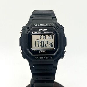Casio Illuminator Mens Digital Watch in Black 3224 F108WH 43mm Case